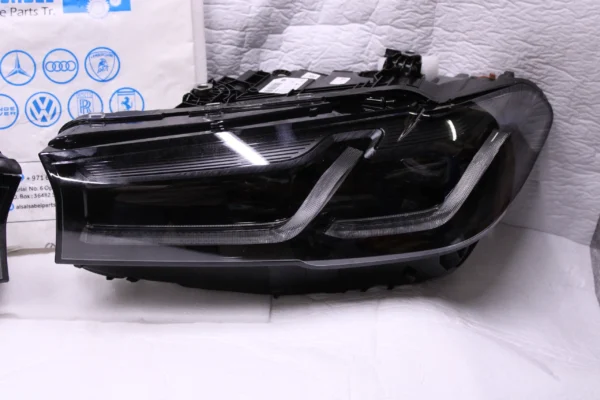 Pair For Bmw G30 Headlight Black Assembly Oem L&Amp;R 63118084375 63118084376