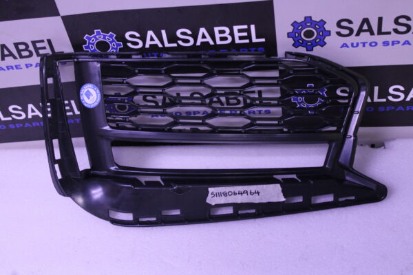 Bmw 5 Series G30 Grille Air Inlet Open Right 51118064964