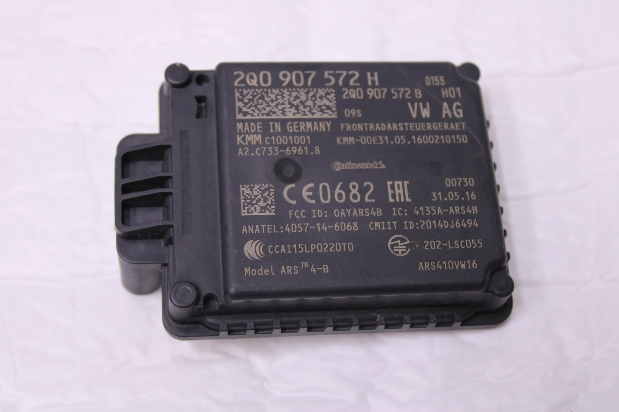 Vw Tig Front Distance Radar 2Q907572H Vw Tig Front Distance Radar 2Q907572H