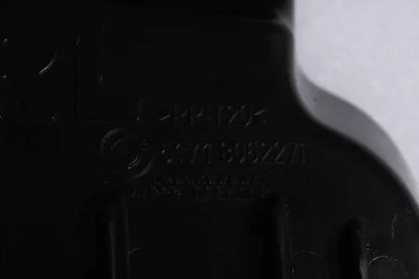 Bmw M4 F82 Water Drain Wiper Pivot (Rhd) 51718062271