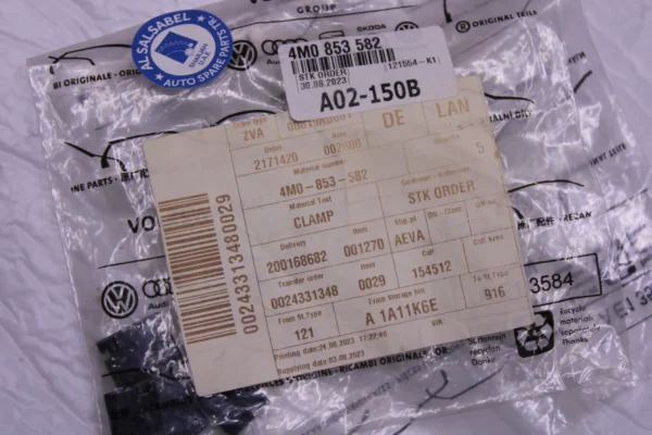 Audi Q7 Q8 Rs Clip 4M0853582