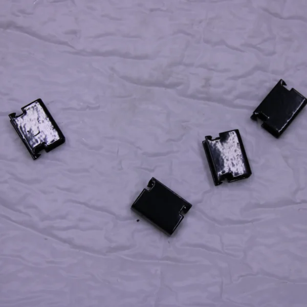 Audi Q7 Q8 RS CLIP 4M0853582