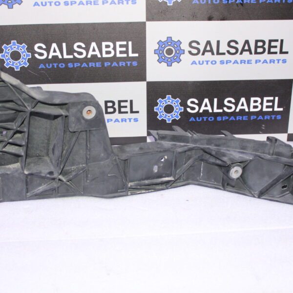 AUDI Q8 MOUNTING FOR MAIN BEAM HEADL RIGHT 4M8805608A