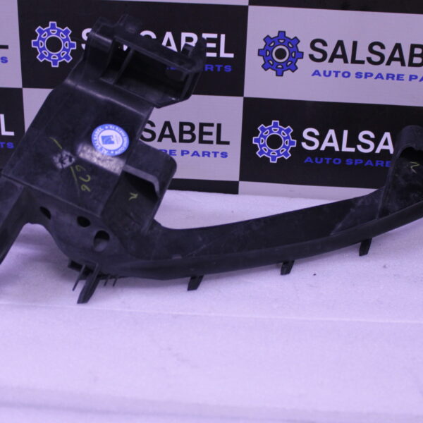 AUDI Q5 MOUNTING FOR MAIN BEAM HEADL RIGHT 80A805608