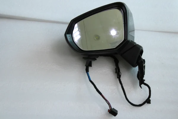 Audi Q3 83A Mirror Complete 83B857409E
