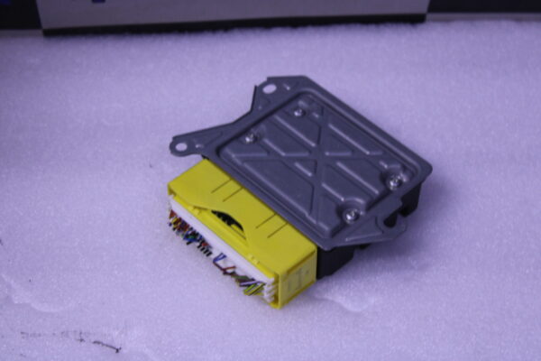 Audi A3 Control Unit Air Bag 5Q0959655Cg - Image 3