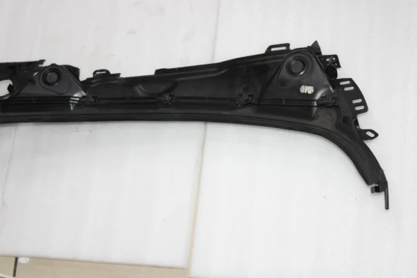 Bmw M4 F82 F83 F32 Cover Windshield Right Hand Drive 51717285921
