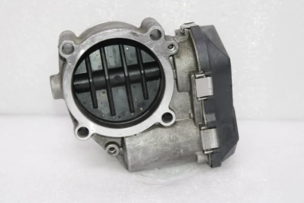 Audi Q5 Q7 Throttle Valve Adapter 06E133062H
