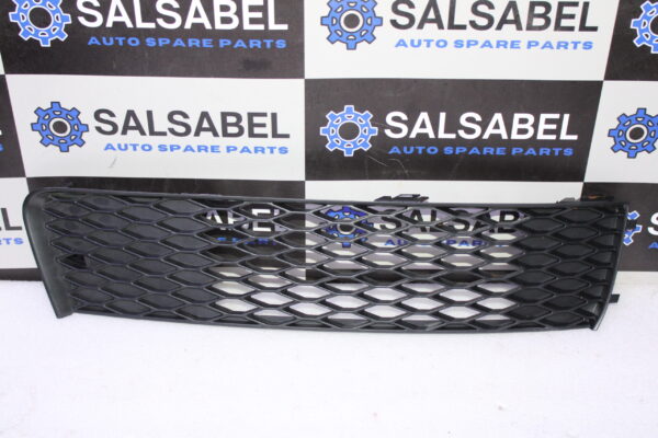 Audi Q7 Grille 4L0807698B