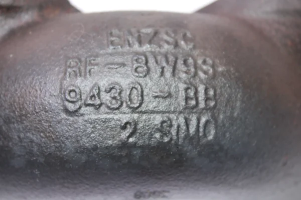 Jaguar Xf Right Passenger Side Exhaust Manifold Rf-8W939430-Bb