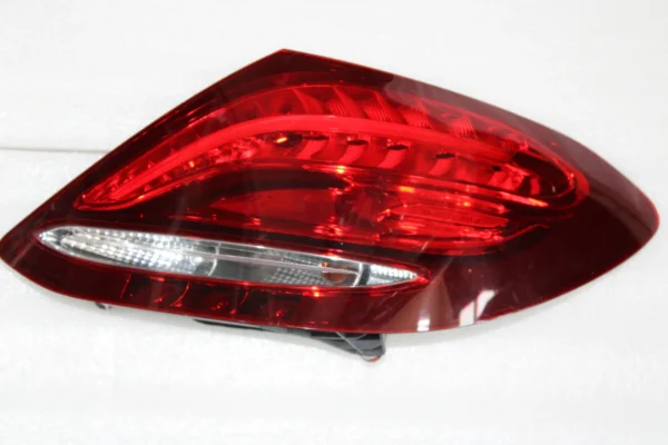 Mercedes Benz E Class W213 Tail Lamp Right Side 2139061600
