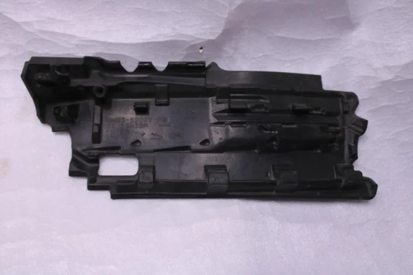 Range Rover Sport L494 Svr Right Side Engine Bay Cover Dw93-12025-Ab