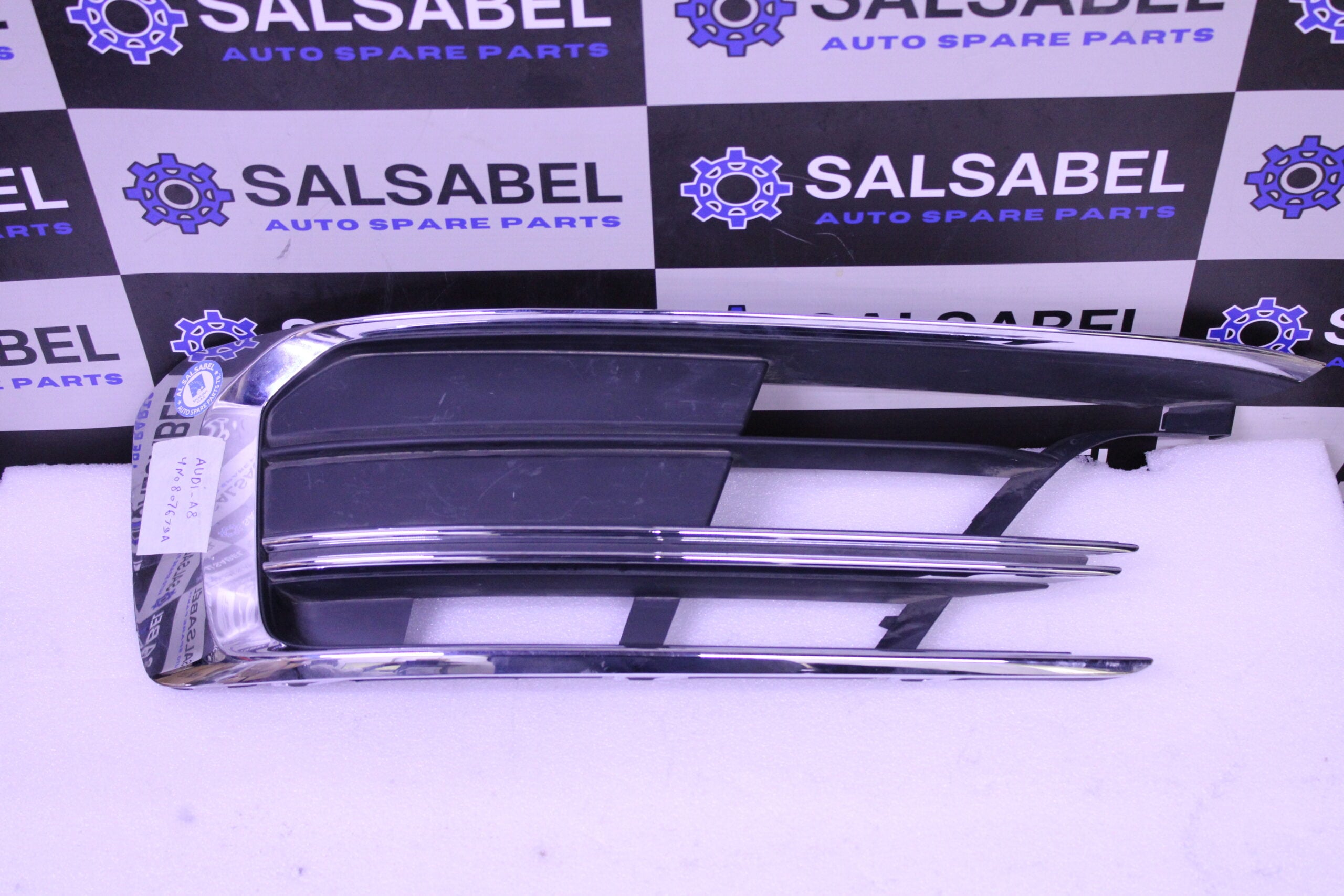 Audi A8 Grille 4N0807679A Audi A8 Grille 4N0807679A