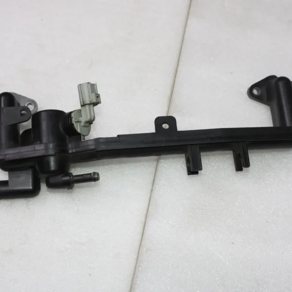 Land Rover Range Rover Coolant Outlet Flange 8W9318N348AB