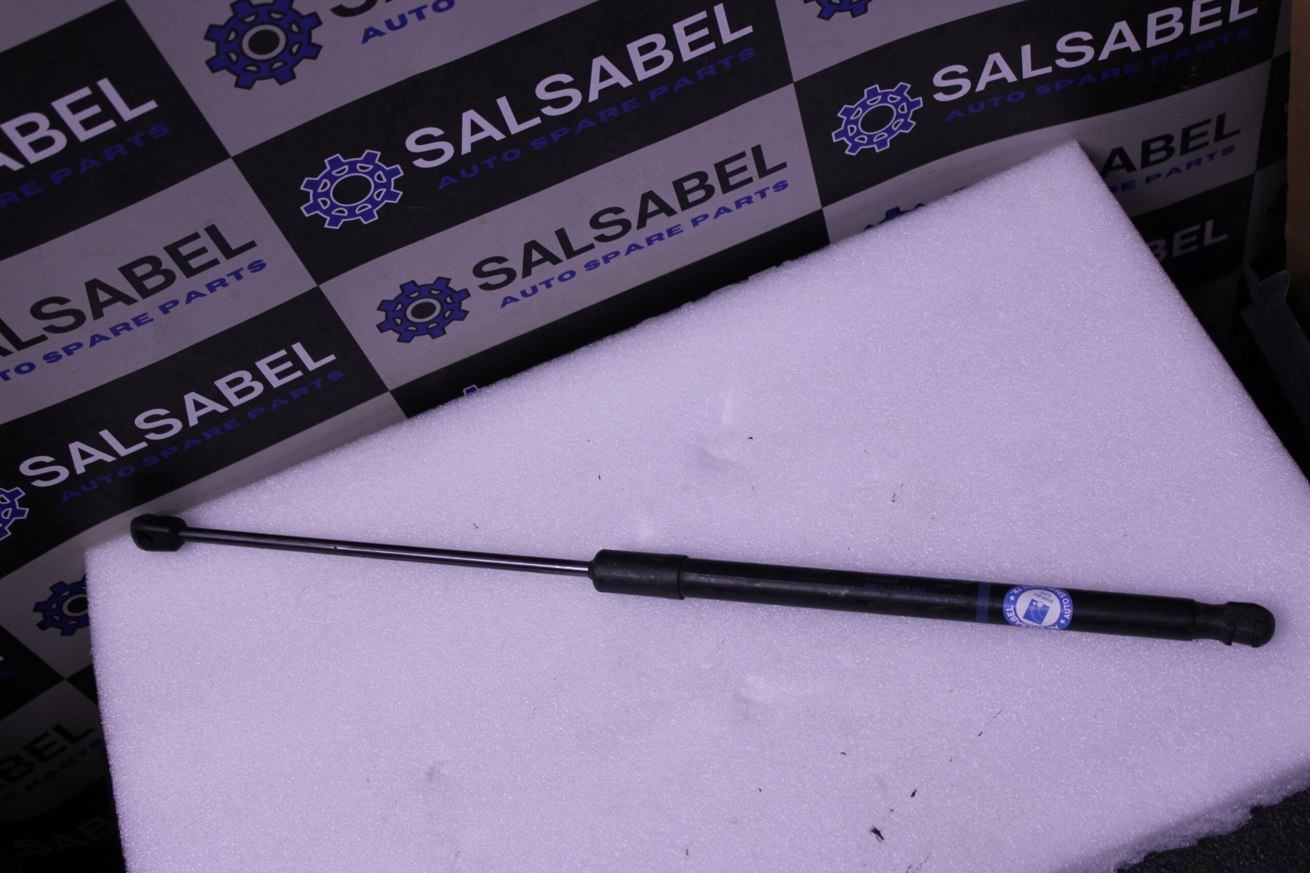 Img_3778 Audi Q7 Gas Filled Strut 4M0827552A