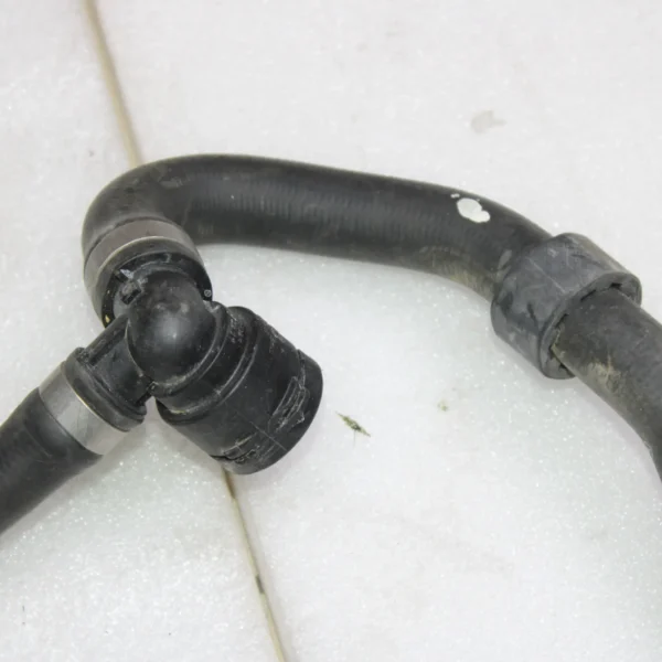 Mercedes BENZ C Class W206 coolant hose water hose cooler 2065014700