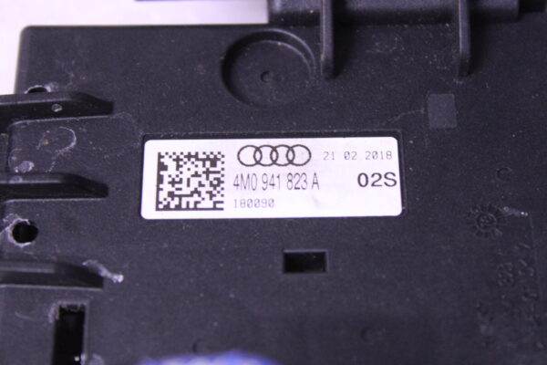 Audi Potentiel Distributor 4M0941823A - Image 2