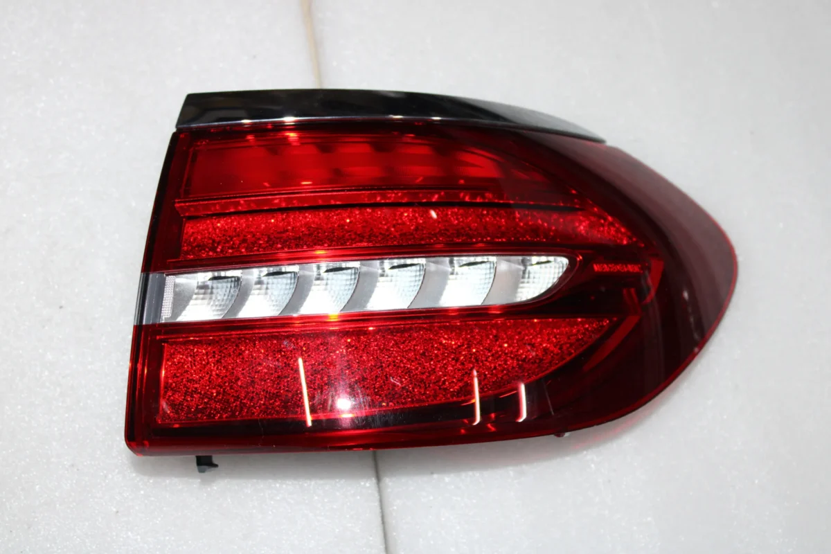 MERCEDES BENZ E CLASS W213 TAIL LAMP RIGHT SIDE 2139068800 - Salsabel ...