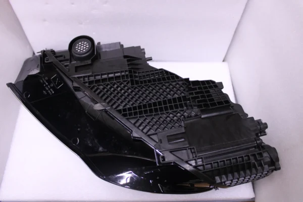 Audi Q7 Faclift Headlight Right 4M0941012Audi Q7 Faclift Headlight Right 4M0941012