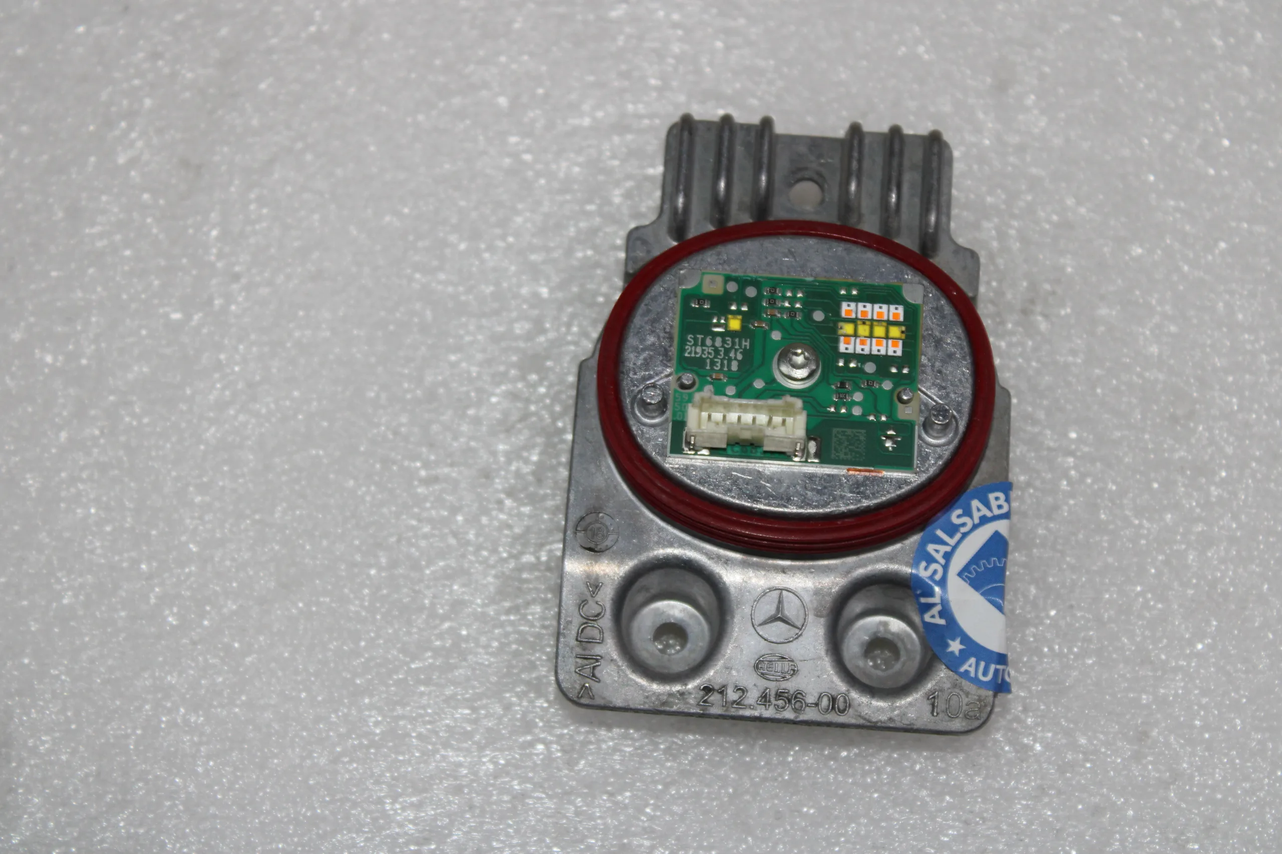 Mercedes Benz Led Headlight Upper Drl Ballast Module 21245600 Mercedes Benz Led Headlight Upper Drl Ballast Module 21245600