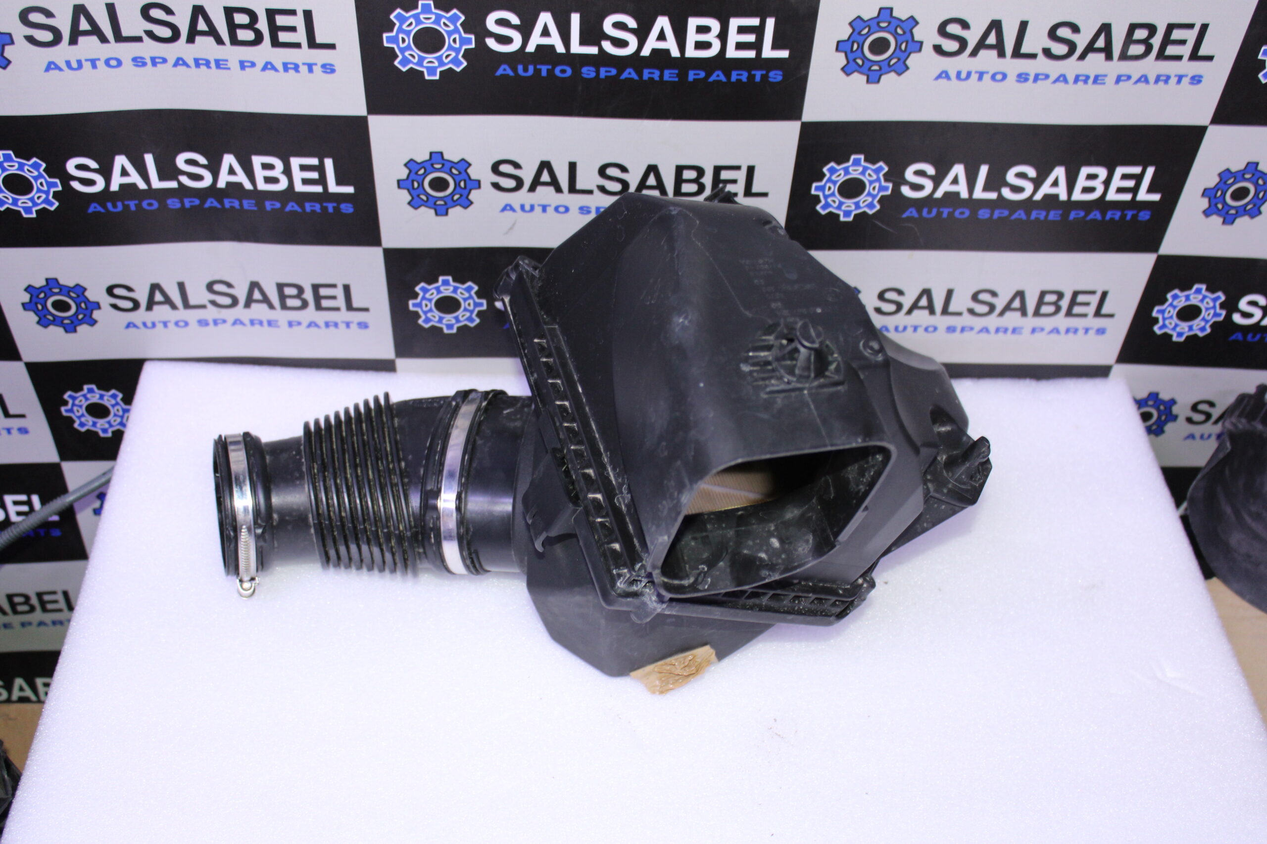 Bmw G70 Filter Box 13719847254 Bmw G70 Filter Box 13719847254