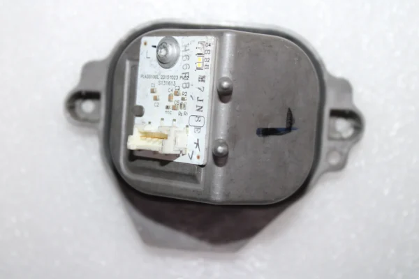 Audi Q3 Headlight Old Style Led Lift Side Drl Control Unit Module Pl433100L