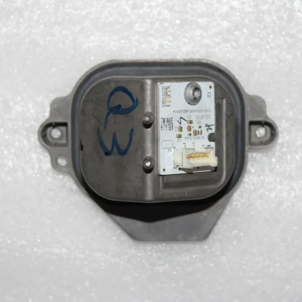 Audi Q3 Headlight Old Style LED Right Side DRL Control Unit Module PL433100R