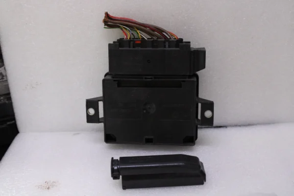 Audi A6 S7 Parking Brake Control Module 4H0907801M