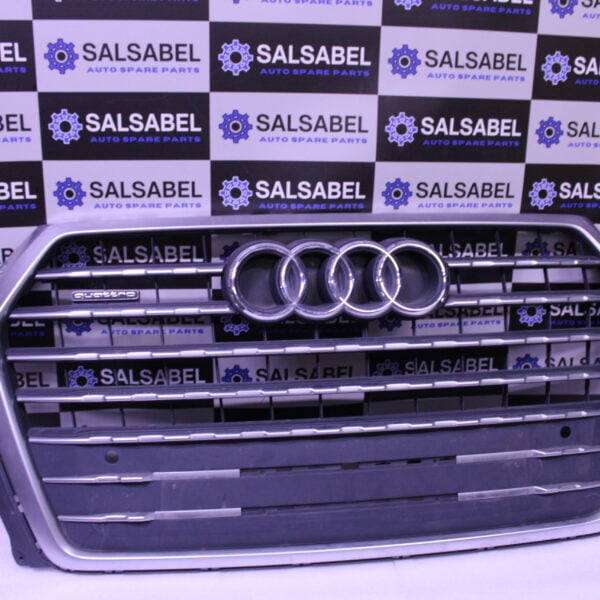 AUDI Q7 S LINE SHOW GRILLE 4M0853651F FUQ