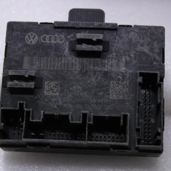 Audi A6 Front LEFT DOOR / Window Control Module 4G8959793H