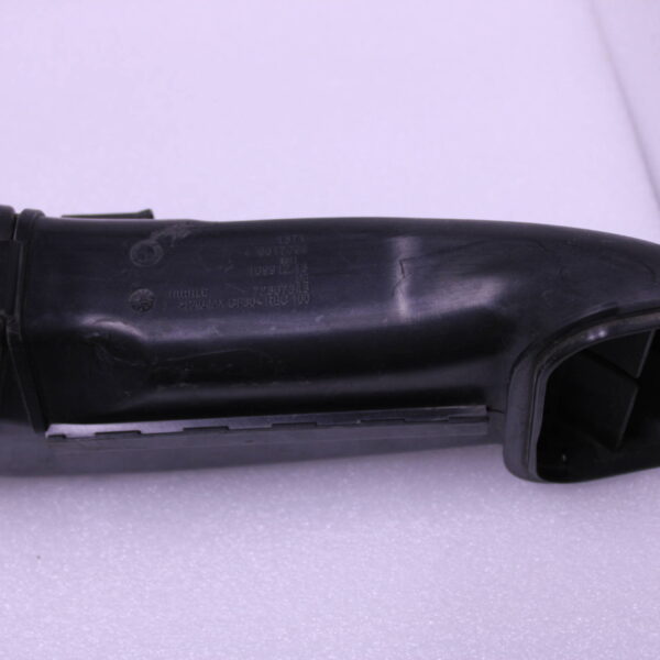 BMW 7 Series G11/G12 Hoses 13718617094