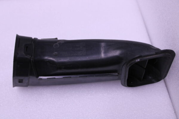 Bmw 7 Series G11/G12 Hoses 13718617094