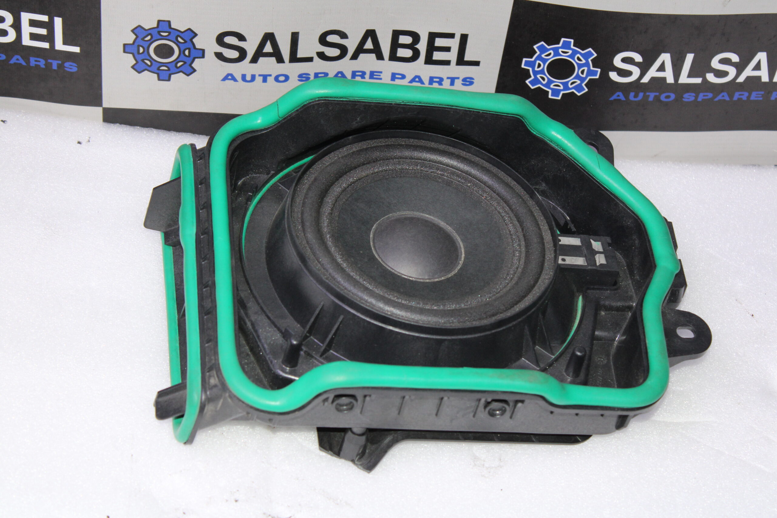 Bmw 5 Series G30 Central Bass Right 65139395862 Bmw 5 Series G30 Central Bass Right 65139395862