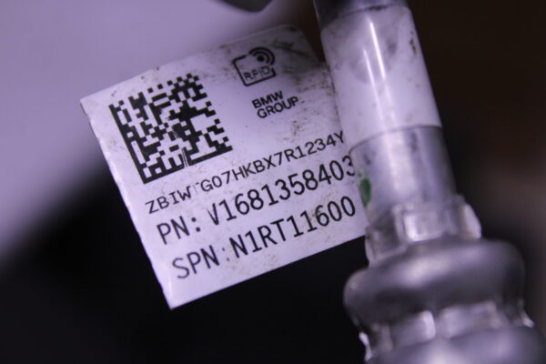 Bmw X7 Series G07 Refrigerant Line Dual Line 64536813584