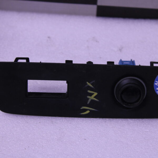 BMW X7 SERIES G07 CENTER CONSOLE TRIM 7941872