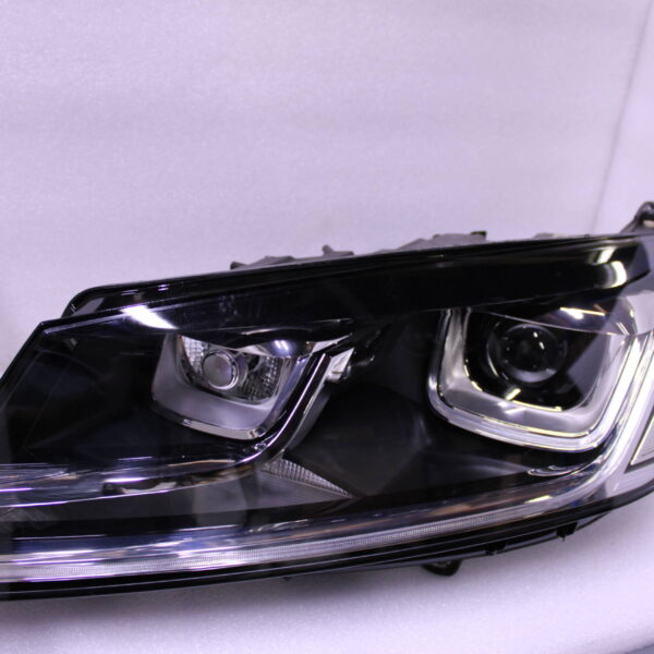 Volkswagen Touareg 7P New Headlight left Xenon LED 7P1941751B