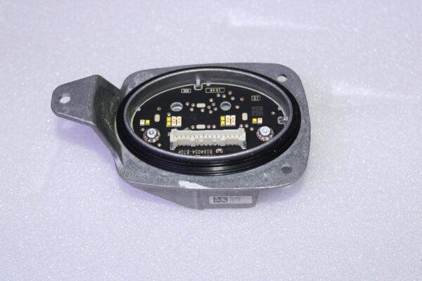 Volvo Xc40 Control Uint 90122311