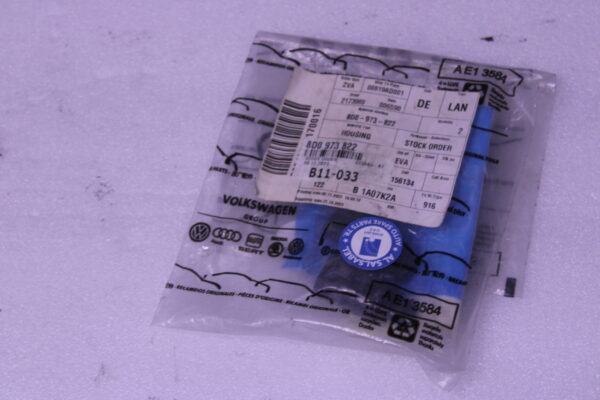 Audi A3 Flat Connector Housing 8D0973822