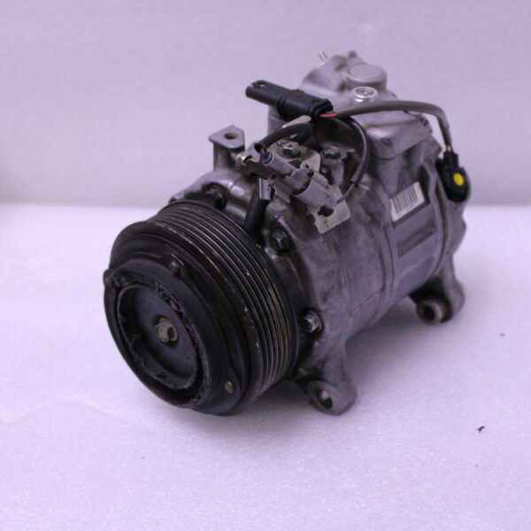 BMW 2 series F22 A/C compressor with magnetic coupling 64529330825