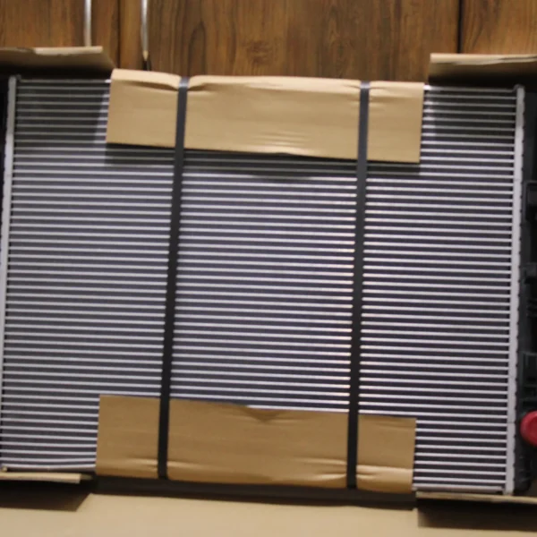 Mercedes Benz E GLC FRONT Radiator 0995001803