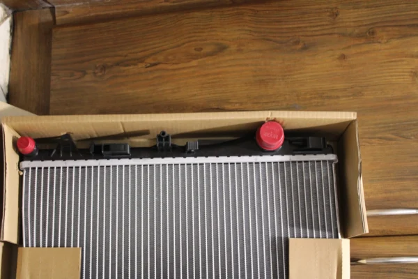 Mercedes Benz E Glc Front Radiator 0995001803