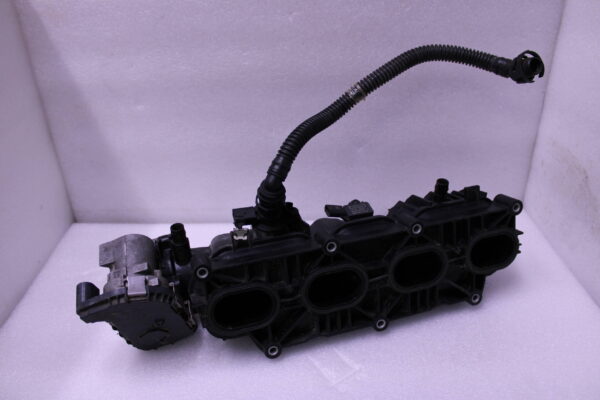 Lamborghini Urus 2021 Audi Intake Manifold 0P2129712E