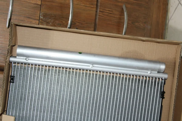 Mercedes Benz C E Amg A/C Condenser 0995000454