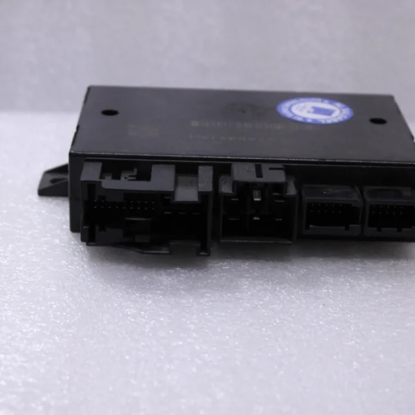 Mercedes Benz E Trailer Control Unit 2139005910