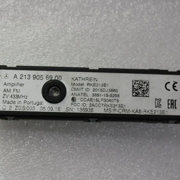 MERCEDES BENZ Right Upper Antenna Amplifier 2139056900