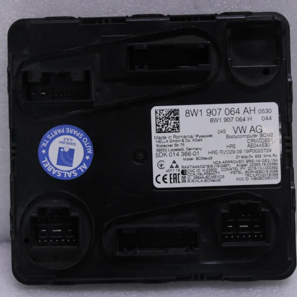 Audi A5 Q7 central control unit for convenience system 8W1907064AH