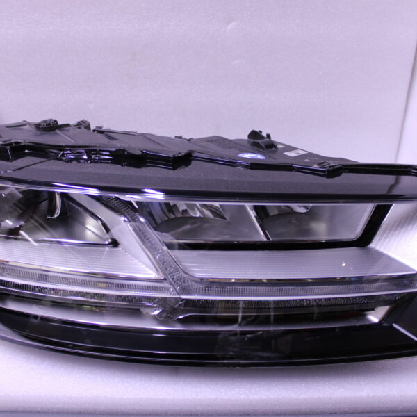 Audi Q7 SQ7 Full LED Headlight RH Passenger All Tabs 4M0941034
