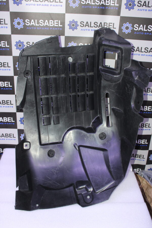 Land Rover Front Right Wheel Arch Liner Jpla16A573A