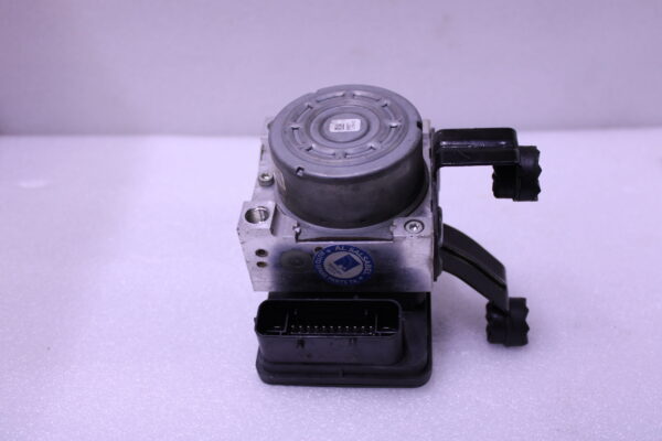 Bmw M4 F82 Abs Anti-Lock Brake Pump 7852484