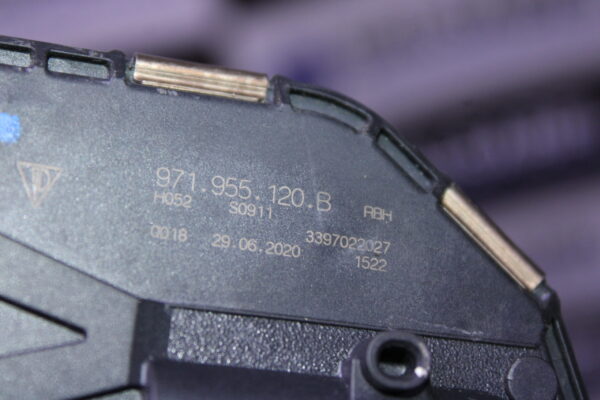 Porsche Panamera Front Windscreen Wiper Motor 971955120B
